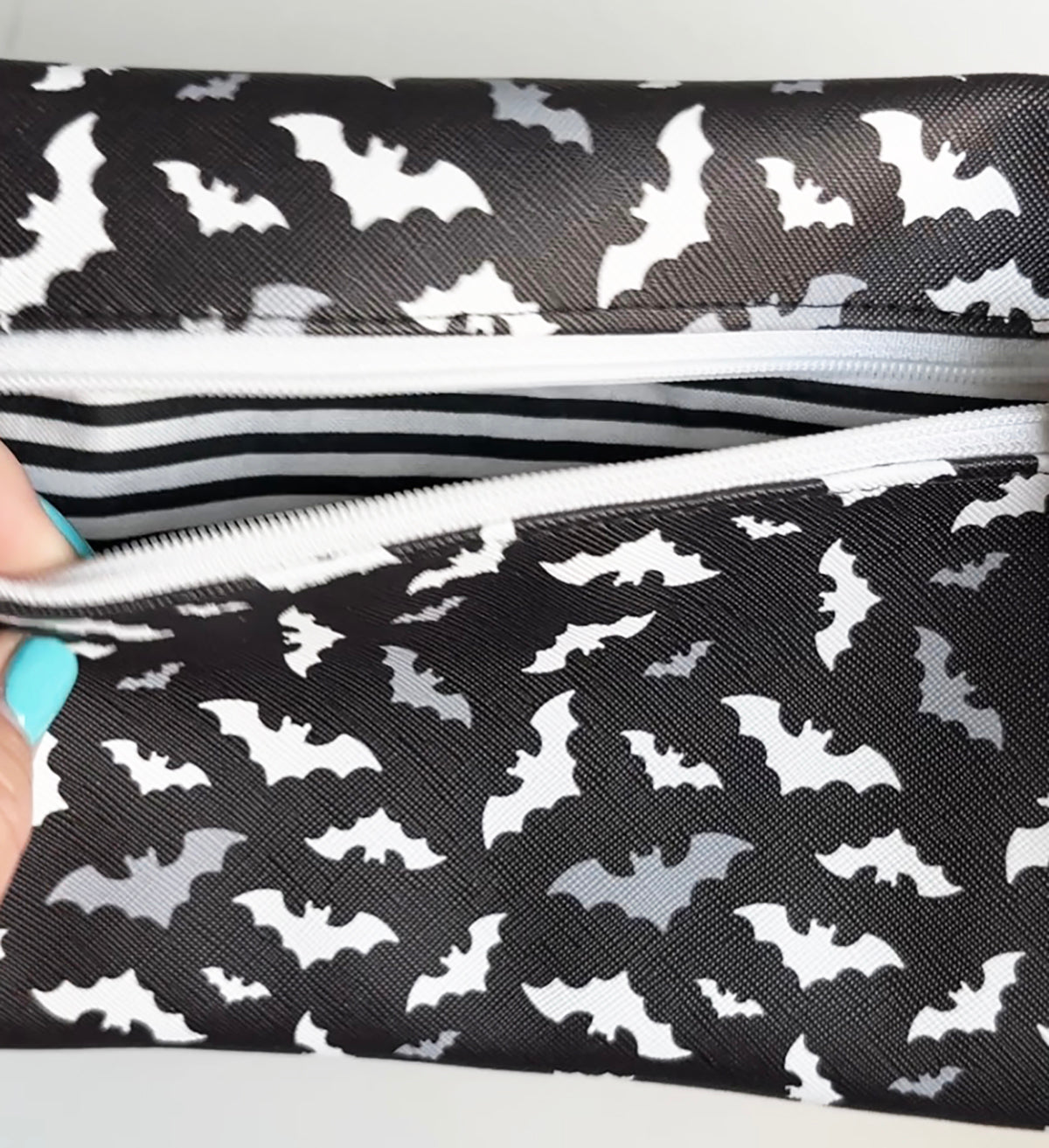 Goth Clutch, Bats & Ghosts