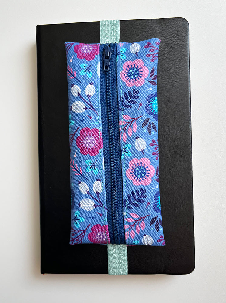 Zipper Pouch w/ Elastic