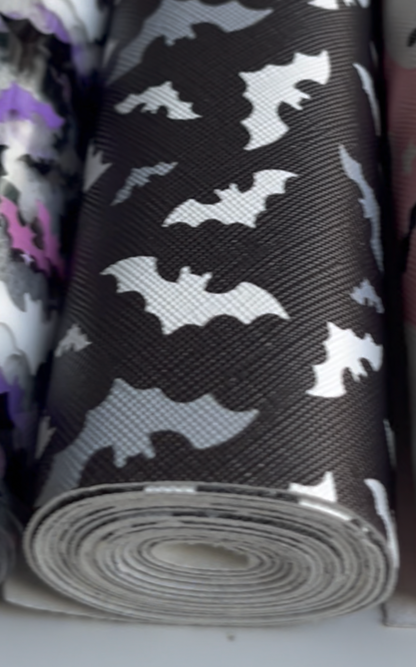 Bat Faux Leather, Rolls