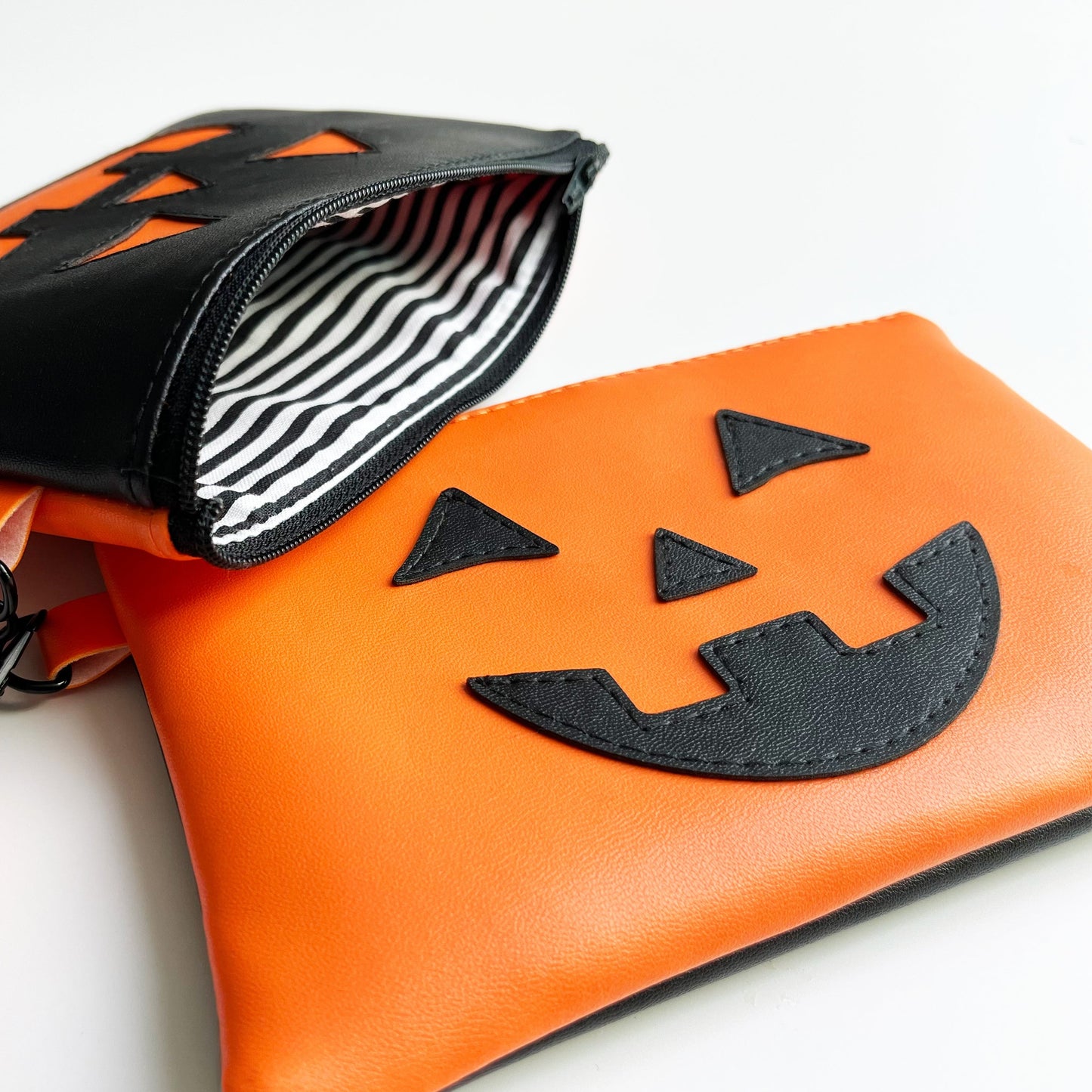 Jack O' lantern Double-sided Clutch