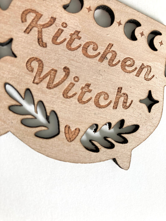 Misfit: Kitchen Witch Cauldron, Ornament, Magnet