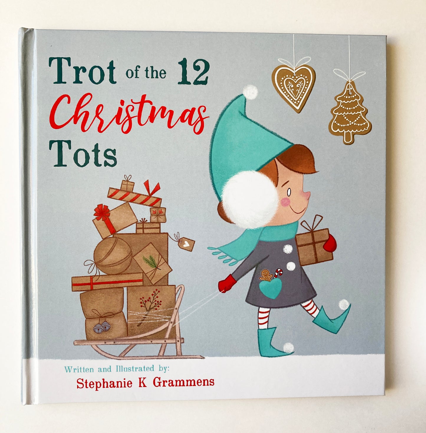 Trot of the 12 Christmas Tots, Book with Stickers