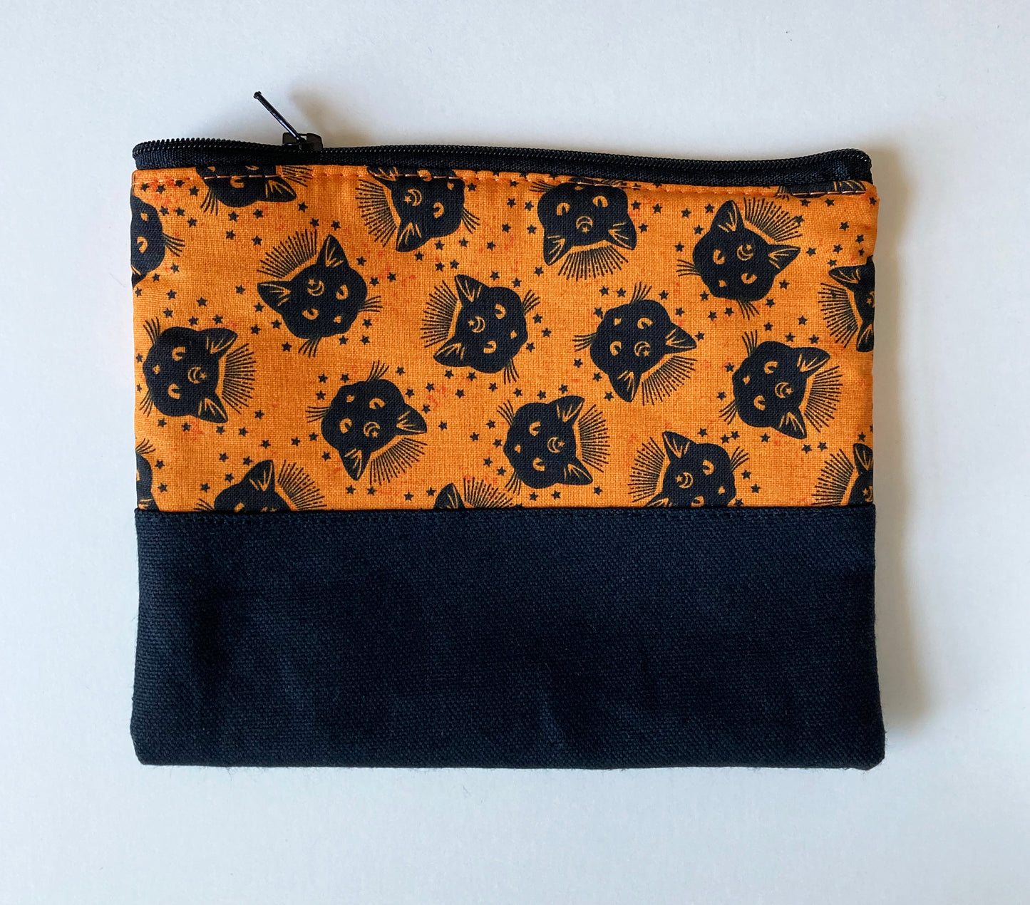 Spooky Clutches 6"