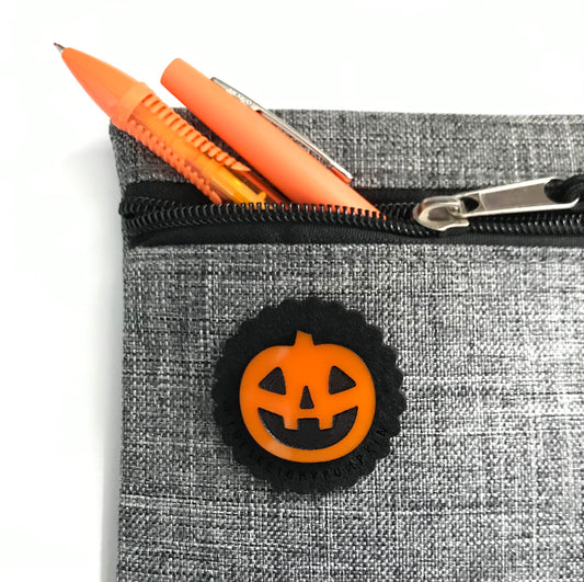 Jack O' lantern Acrylic Pin, Felt Backing, halloween, lapel pin, pumpkin