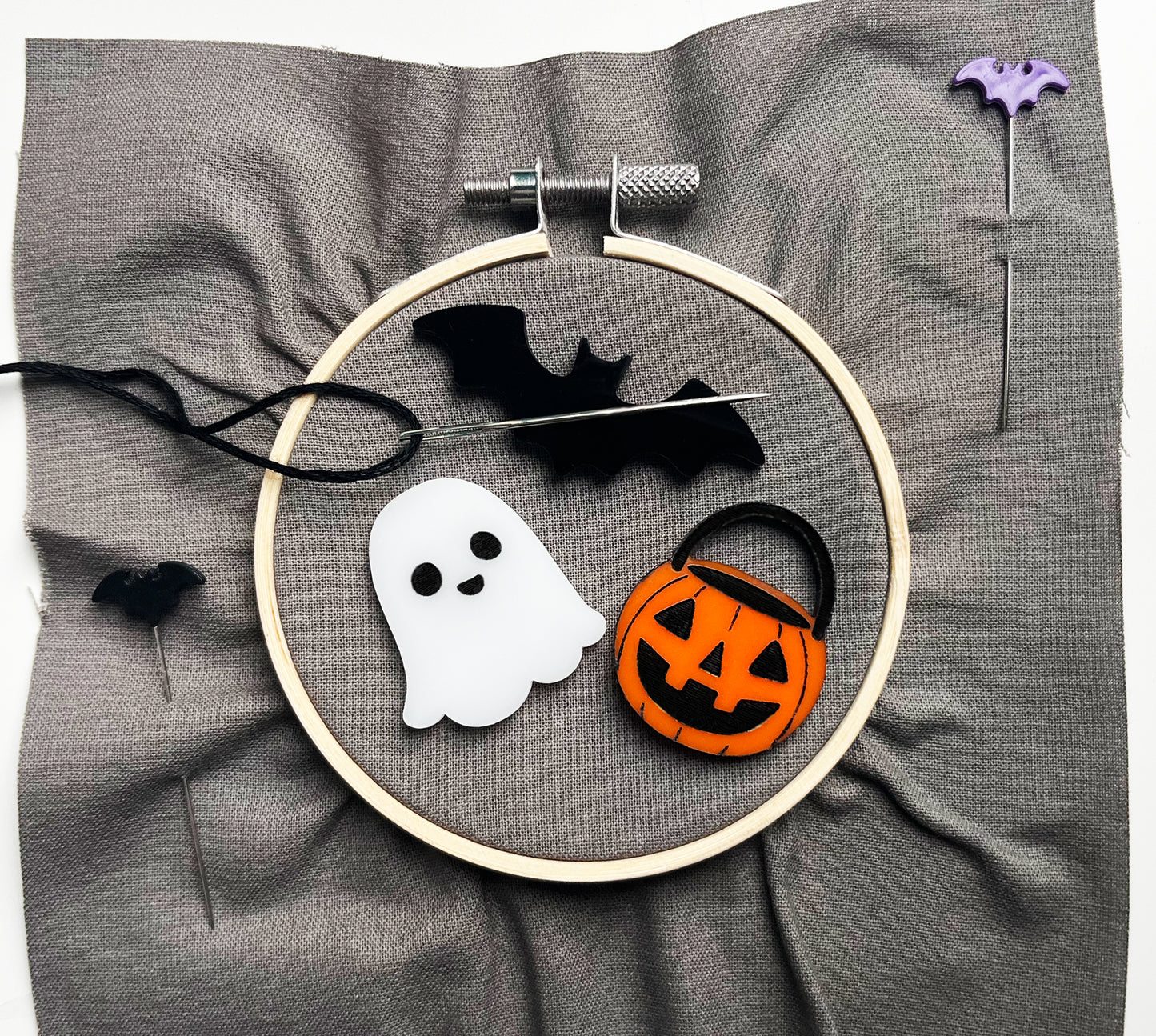 Spooky Needle Minders